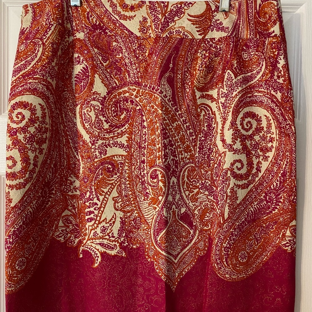 Ann Taylor skirt - Picture 2 of 4
